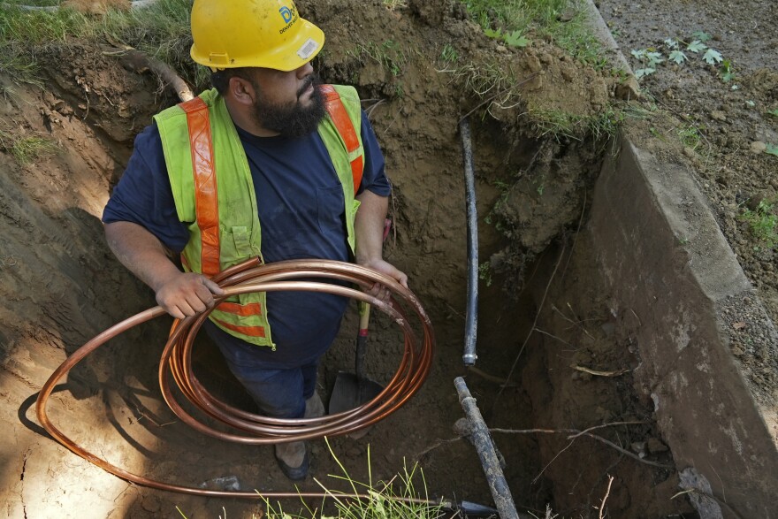 water main being replace after a water leak